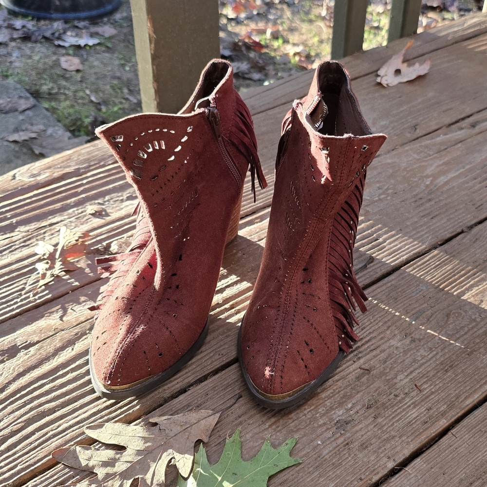 Fun fringe booties!